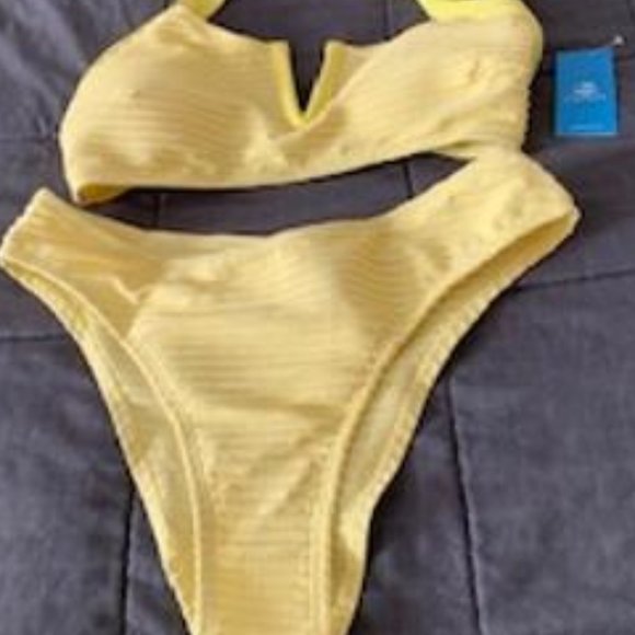 Cupshe 2 pc ribbed bikini awesome yellow - Picture 2 of 4